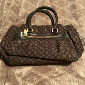 Louis  Vuitton